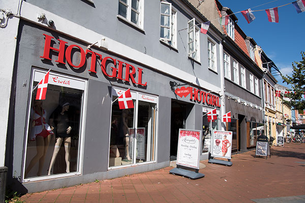 Hotgirl - View Denmark
